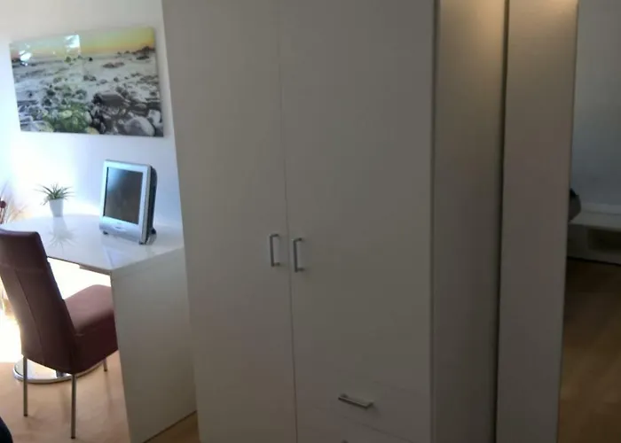 Ferien Apartment Antonie-Haupt-Strasse
